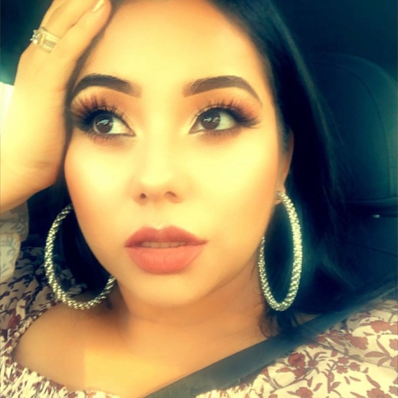 Meet your Posher, MY PRETTY PINK  💋🛍👒👗 - Picture 2 of 2